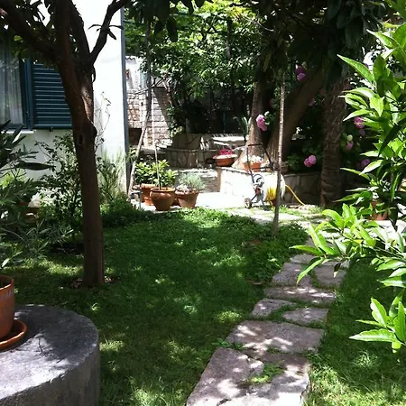 Spinnaker Bed & Breakfast