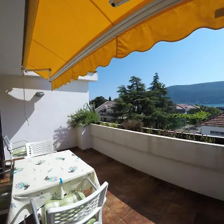 Spinnaker Bed and Breakfast 3*